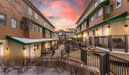 16-2400 15 Street Sw, Calgary, AB, T2T5S3 | Card Image