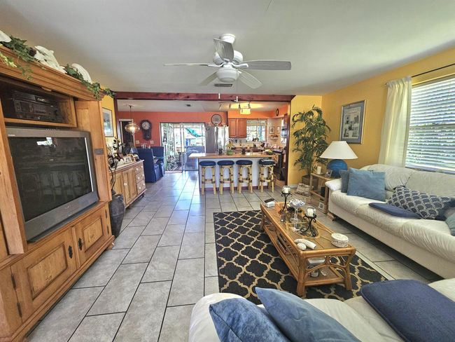 1408 Se 8 Th Dr, House other with 3 bedrooms, 3 bathrooms and null parking in Okeechobee FL | Image 6