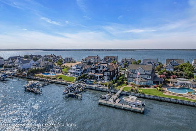 296 Dutchmans Point Rd, House other with 9 bedrooms, 9 bathrooms and null parking in Mantoloking NJ | Image 109