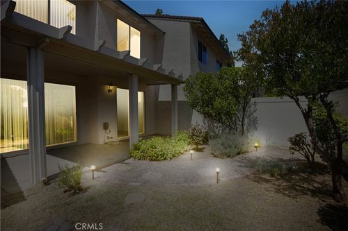 806 E Laurel Oak Dr, Azusa, CA, 91702 | Card Image