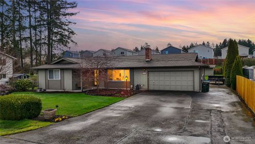 7917 25th Ave Se, Lacey, WA, 98503-3408 | Card Image