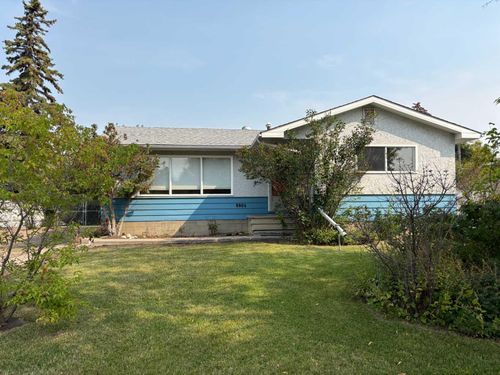 9904 90 Ave, Grande Prairie, AB, T8V0E5 | Card Image
