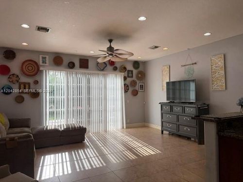 1321 Ne 5th Ter, Fort Lauderdale, FL, 33304-1102 | Card Image