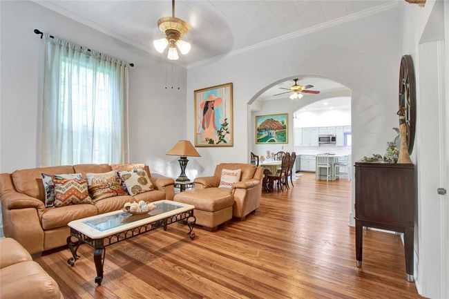 10949 Highway 326 N, House other with 3 bedrooms, 2 bathrooms and null parking in Kountze TX | Image 5