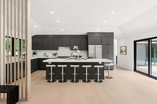 54 Meeting House Rd, Westhampton Beach, NY, 11978-2124 | Card Image