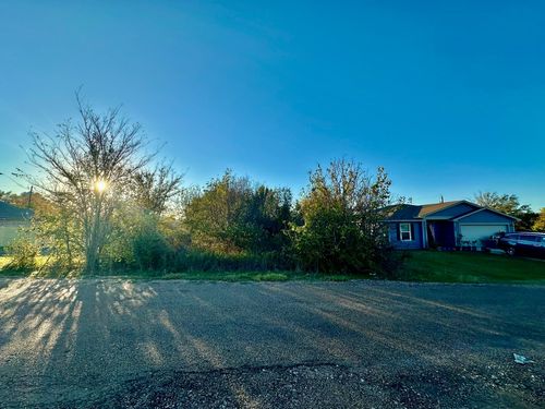 z Flagship Ln, Mabank, TX, 75156 | Card Image