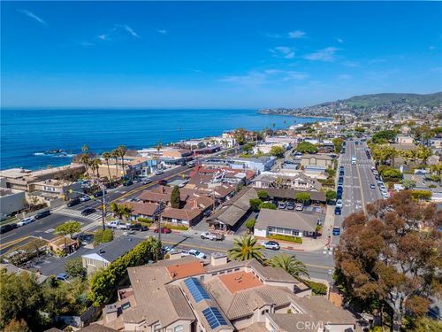 247 Calliope St, Laguna Beach, CA, 92651-3135 | Card Image