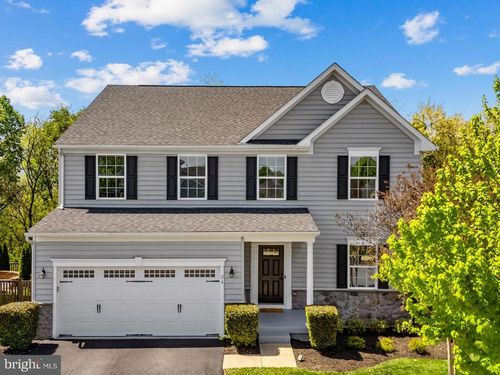 24 Eisentown Dr, LOVETTSVILLE, VA, 20180-8538 | Card Image