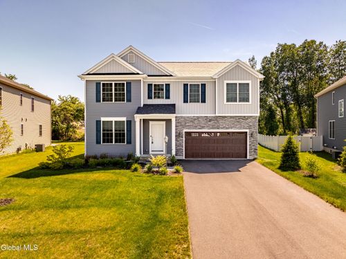 27 Wheatfield Way, Mechanicville, NY, 12118-3759 | Card Image