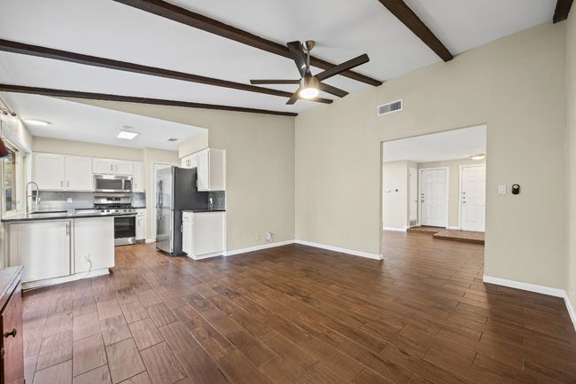 9215 Hunters Trce E, House other with 4 bedrooms, 2 bathrooms and null parking in Austin TX | Image 12
