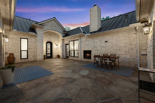 181 Whitney Run, Buda, TX, 78610-3007 | Card Image