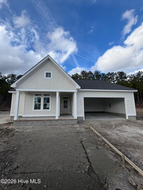 2014 Brighton Dr, New Bern, NC, 28562-1227 | Card Image