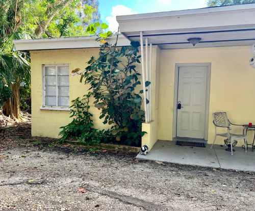 4-3261 S Us Highway 1, Fort Pierce, FL, 34982-6390 | Card Image
