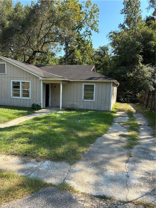 2111 Steiner St, Mobile, AL, 36605-5135 | Card Image