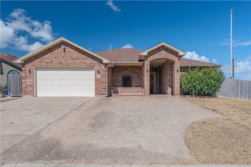 3901 Elvis Dr, Corpus Christi, TX, 78414-5628 | Card Image