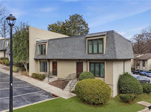 49 Ivy Gates Ne, Atlanta, GA, 30342-4222 | Card Image