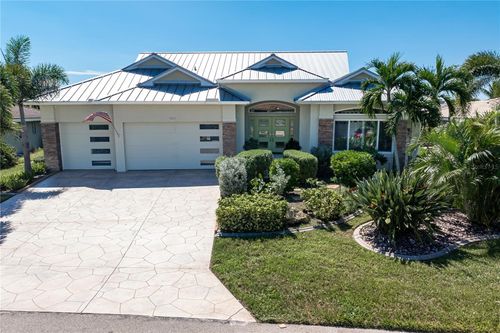 401 Sorrento Ct, Punta Gorda, FL, 33950-5132 | Card Image