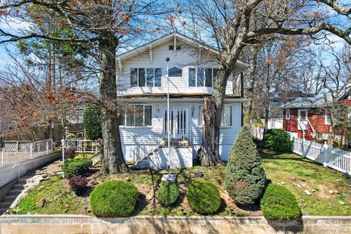 189 Katan Ave, Staten Island, NY, 10308-2212 | Card Image