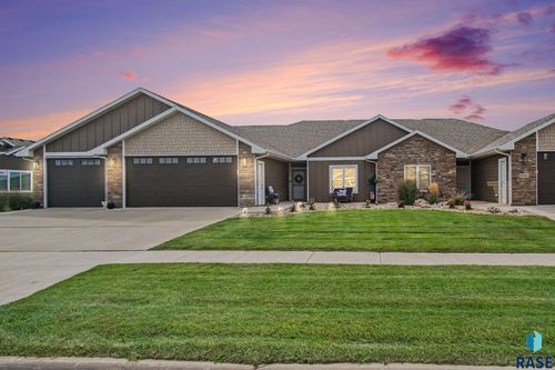 6303 S Maple Rock Trl Trl Trail, Sioux Falls, SD, 57108 | Card Image