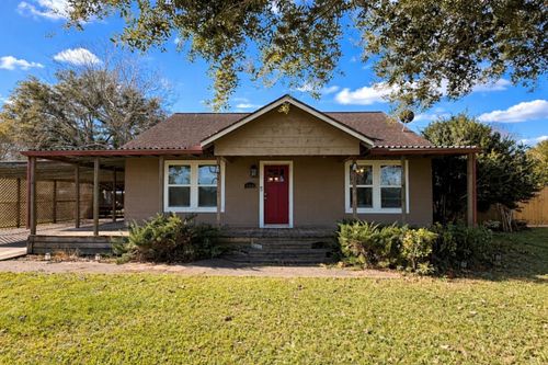 1514 Avenue F, Danbury, TX, 77534-8610 | Card Image