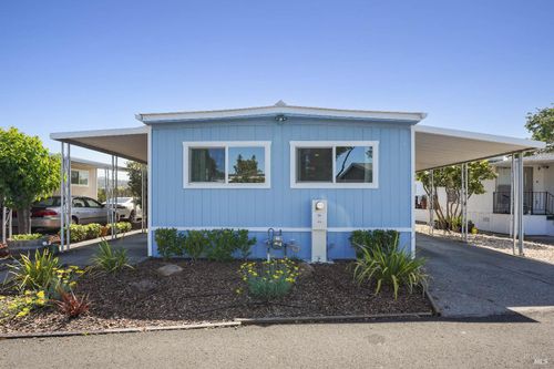 324 Pear Ln, Santa Rosa, CA, 95407-7667 | Card Image