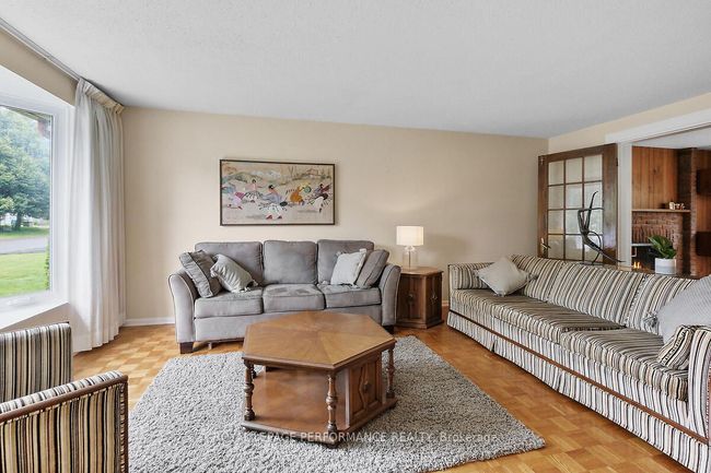 152 Withrow Ave, House other with 4 bedrooms, 3 bathrooms and 2 parking in Nepean ON | Image 8