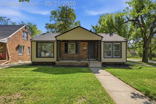 11302 Grayfield, Redford, MI, 48239-1452 | Card Image