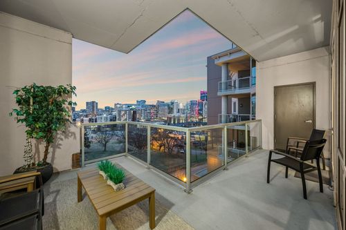 apt-606-20 Rutledge St, Nashville, TN, 37210-2295 | Card Image