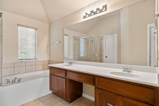 Double vanities | Image 21