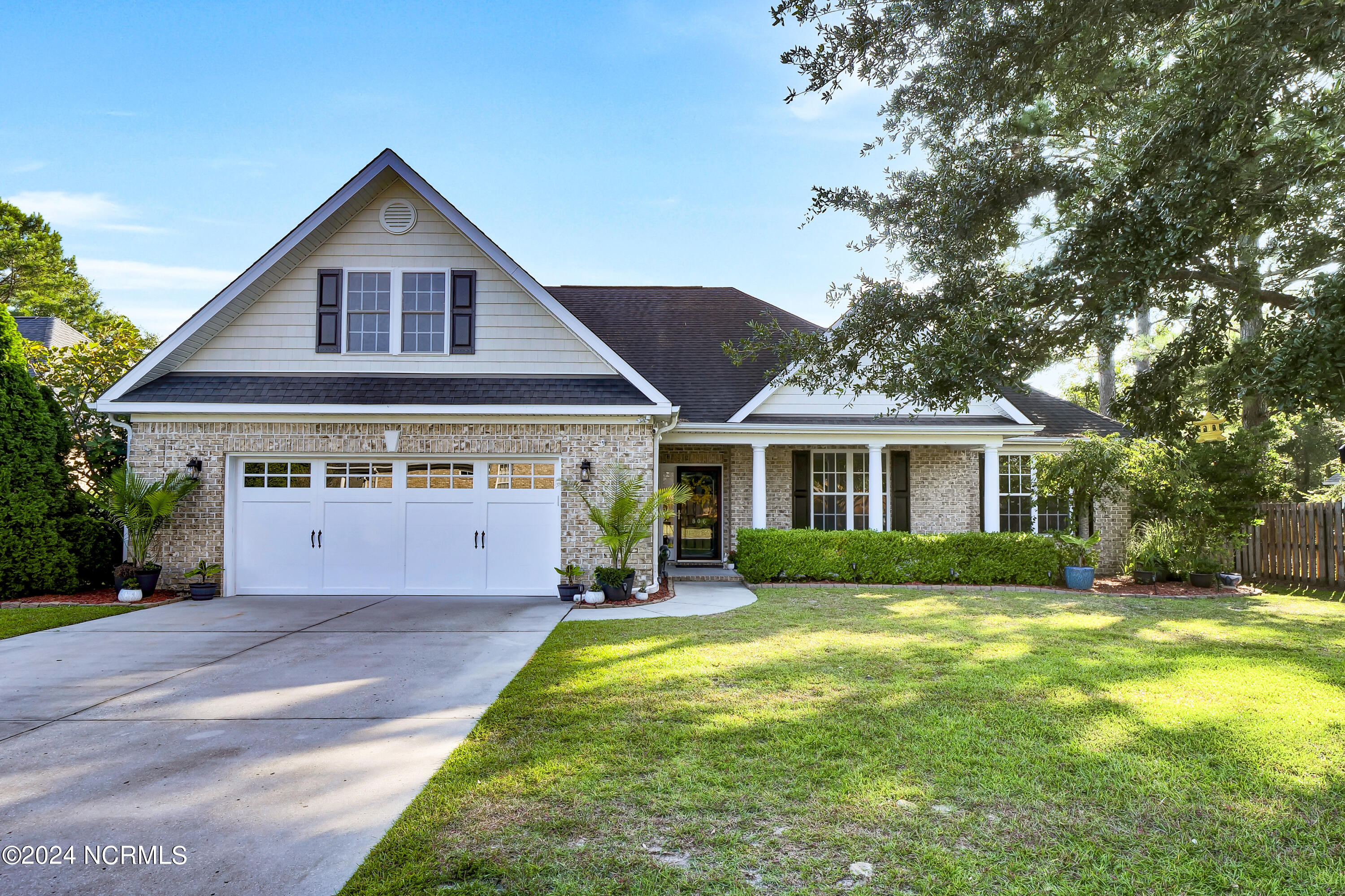 Lambrook Dr, Wilmington, NC 28411