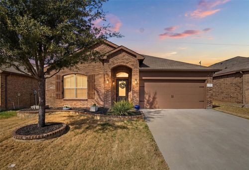729 Key Deer Dr, Burleson, TX, 76028-6987 | Card Image