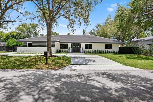 7865 Sw 183rd Ter, Palmetto Bay, FL, 33157-6230 | Card Image