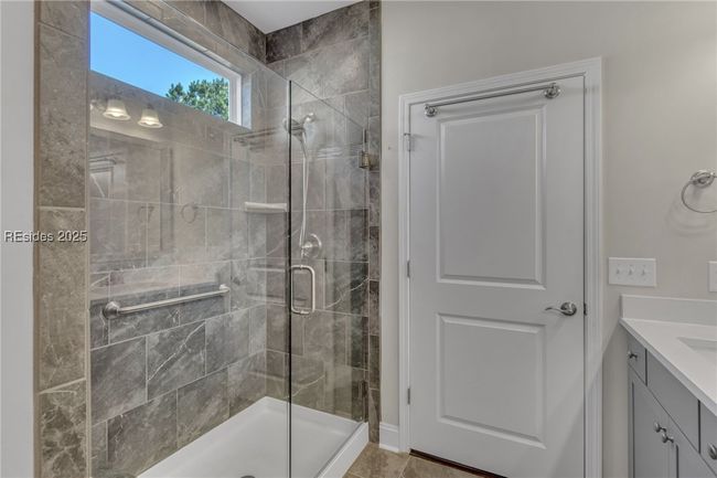 Tile Shower in Master Bathroom | Image 20