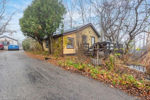37 South St, Walsingham, ON, N0E1X0 | Card Image