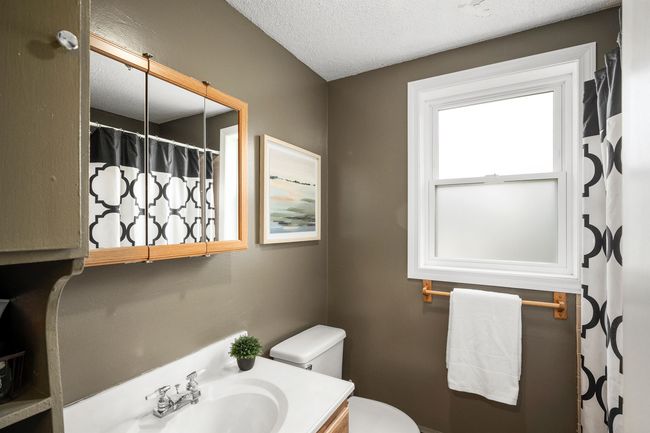 6 Whittaker Cir, Condo with 4 bedrooms, 2 bathrooms and null parking in Concord NH | Image 25