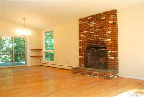 20 John Cava Ln, Cortlandt Mnr, NY, 10567-6306 | Card Image