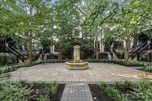 g8-190 E Gay St, Columbus, OH, 43215-3207 | Card Image