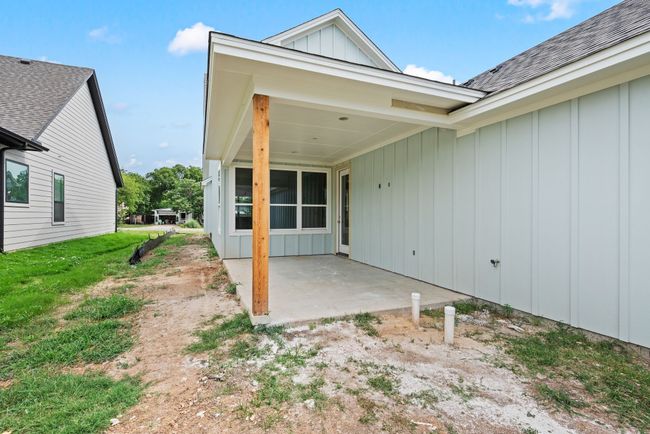 207 W 7 Th St, House other with 4 bedrooms, 3 bathrooms and null parking in Justin TX | Image 16