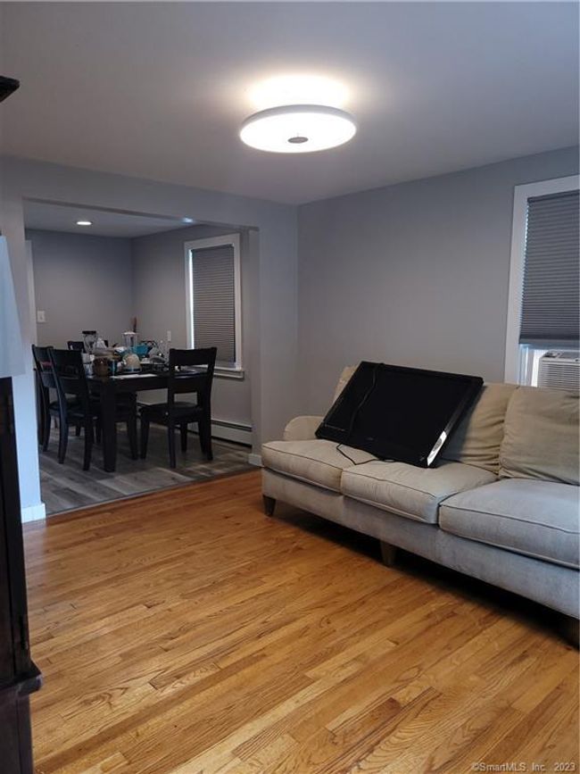 23 Backes Ct, Home with 2 bedrooms, 1 bathrooms and null parking in Wallingford CT | Image 4
