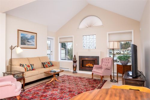 403-275 First St, Duncan, BC, V9L1R3 | Card Image