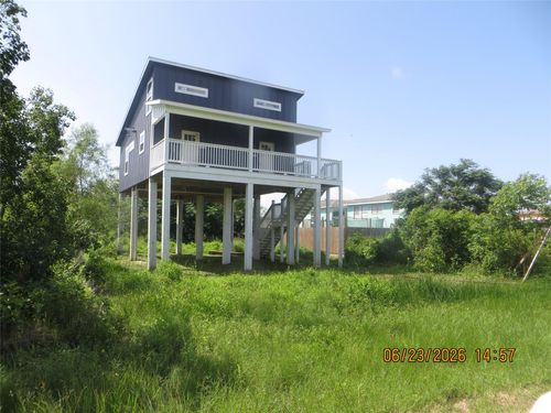 1962 Avenue A, Crystal Beach, TX, 77650 | Card Image
