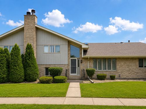 18008 Kansas Court, Orland Park, IL, 60467 | Card Image