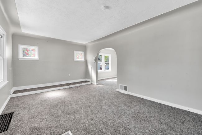 8127 Continental Ave, House other with 4 bedrooms, 1 bathrooms and null parking in Warren MI | Image 5