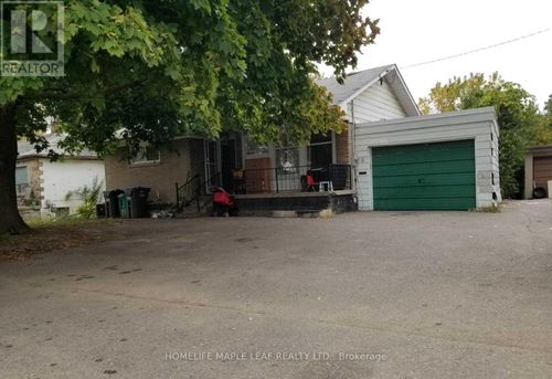 11 Mclaughlin Road N, Brampton (Brampton West), ON, L6X1Y4 | Card Image
