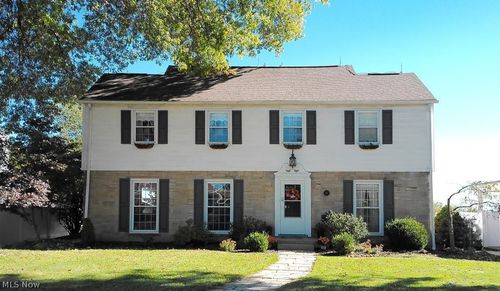 112 Braybarton Blvd, Steubenville, OH, 43952-1123 | Card Image