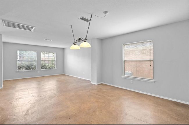 18222 Winding Timbers Ln, House other with 4 bedrooms, 3 bathrooms and 2 parking in Humble TX | Image 5