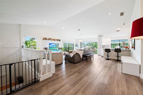 5010-6060 Verde Trl S, Boca Raton, FL, 33433-4485 | Card Image