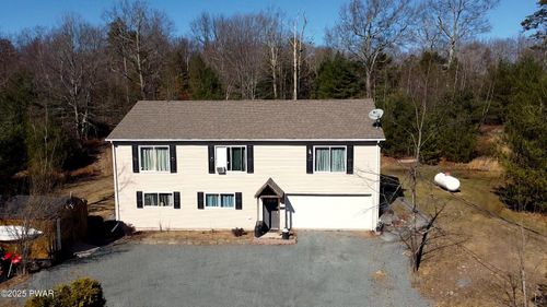 115 Gelso Ct, Hawley, PA, 18428-6061 | Card Image