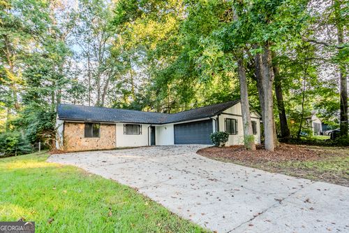 6605 Demere Dr, Morrow, GA, 30260-2616 | Card Image