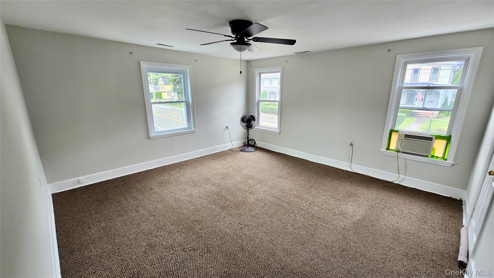 Residential Lease in Ramapo 2